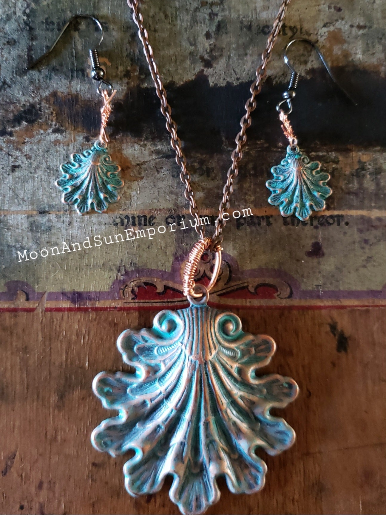 Art Deco Seashell Jewelry