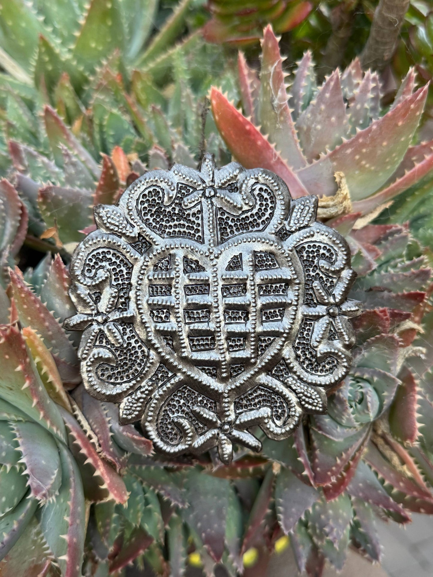 Erzulie Freda Metal Veve Ornament Handmade in Haiti