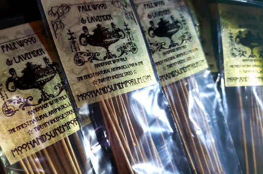 Pale Wood And Lavender Natural Incense